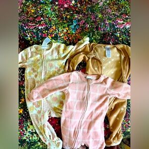 Set of 3 Baby Fleece Footed Pajamas Gerber Baby